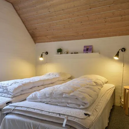 بيت للعطل 6 Bedroom Awesome In Ulfborg